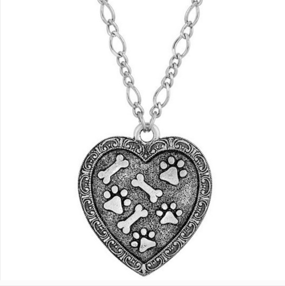 1928 PEWTER HEART PAWS AND BONES NECKLACE 28 IN.